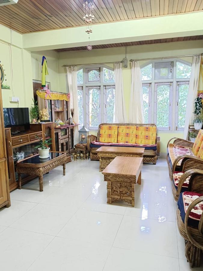 Anna Homestay Dirāng المظهر الخارجي الصورة