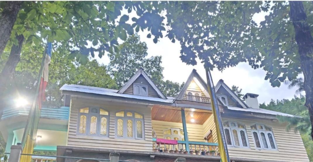 Anna Homestay Dirāng المظهر الخارجي الصورة